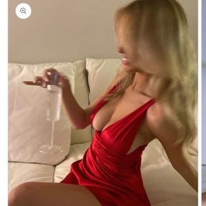 Fenity red silk dress